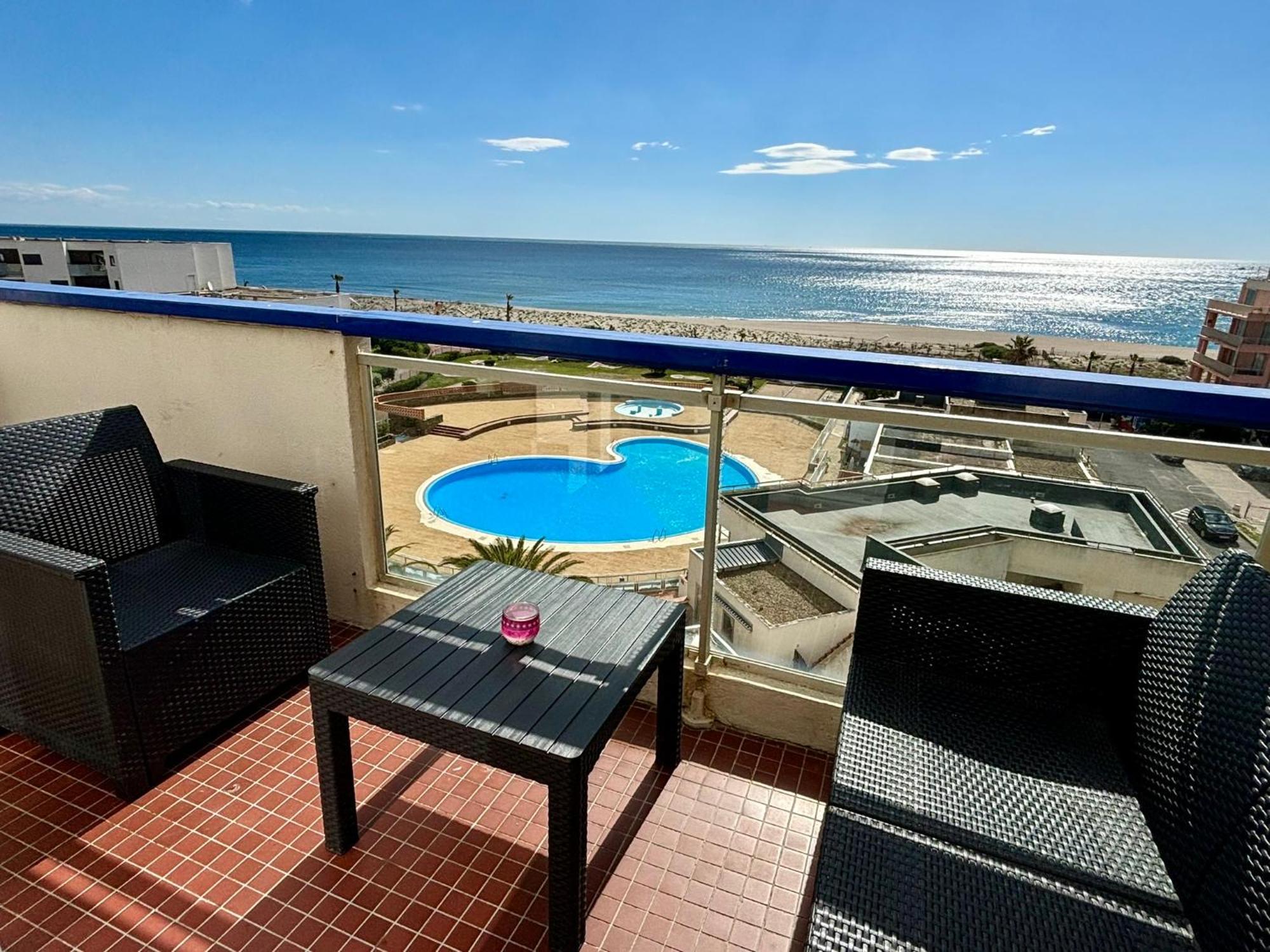 *Au Lydia* Appartement Vue Sur Mer, Avec Piscine. Le Barcares Bagian luar foto